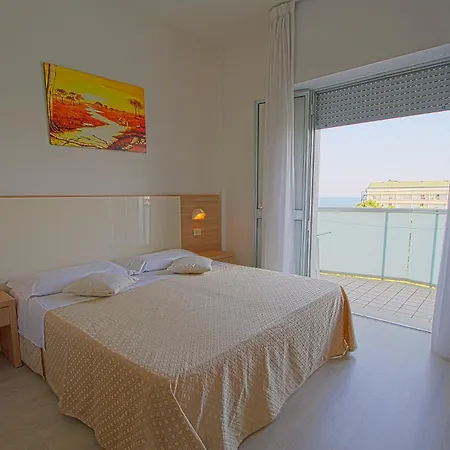 Hotel Sahara